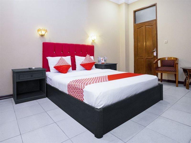 Urbanview Hotel Gading Kencana Samarinda By Reddoorz Екстериор снимка