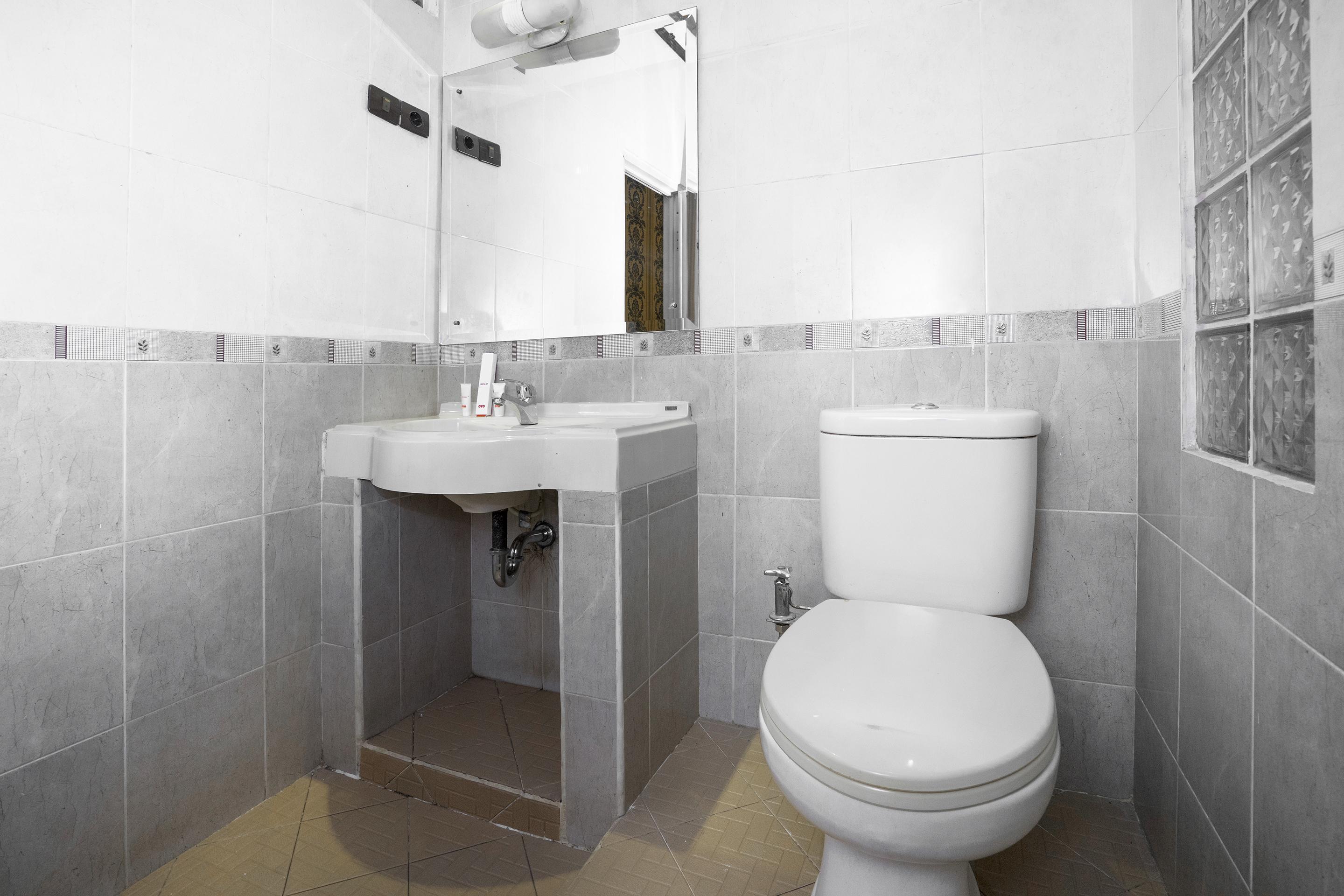 Urbanview Hotel Gading Kencana Samarinda By Reddoorz Екстериор снимка